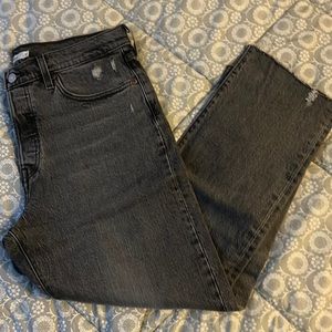 Levi’s cropped gray jeans